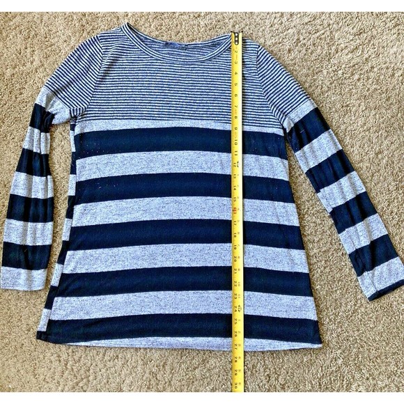 Women's Apt 9, Matty M, BomBom, Andrew Marc Sweater Lot Size Medium - Picture 5 of 13